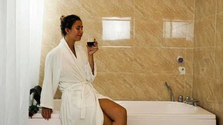 Üç Kişilik Oda, Birden Çok Yatak