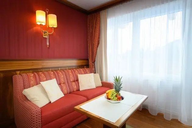 Royal Tek Büyük Yataklı Oda (Haus Landhaus)
