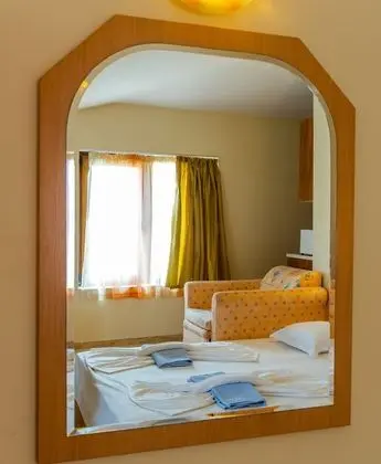 Comfort Apart Daire, 1 Büyük (Queen) Boy Yatak ve Çekyat (XZ)