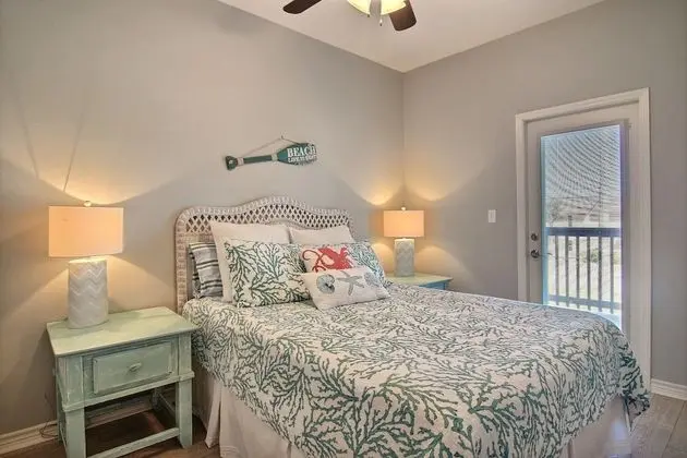 Daire, Birden Çok Yatak, Veranda, Plaj Manzaralı (Family Tides Beach House)