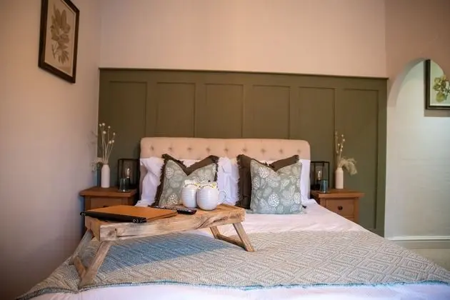 Deluxe Tek Büyük Yataklı Oda, 1 En Büyük (King) Boy Yatak, Avlu Manzaralı