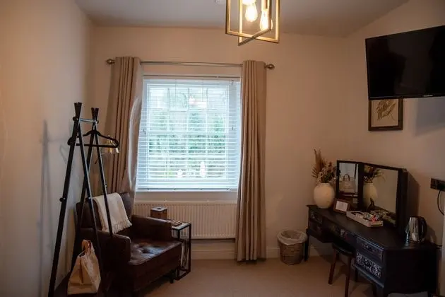 Deluxe Tek Büyük Yataklı Oda, 1 En Büyük (King) Boy Yatak, Avlu Manzaralı