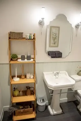 Deluxe Tek Büyük Yataklı Oda, 1 En Büyük (King) Boy Yatak, Avlu Manzaralı