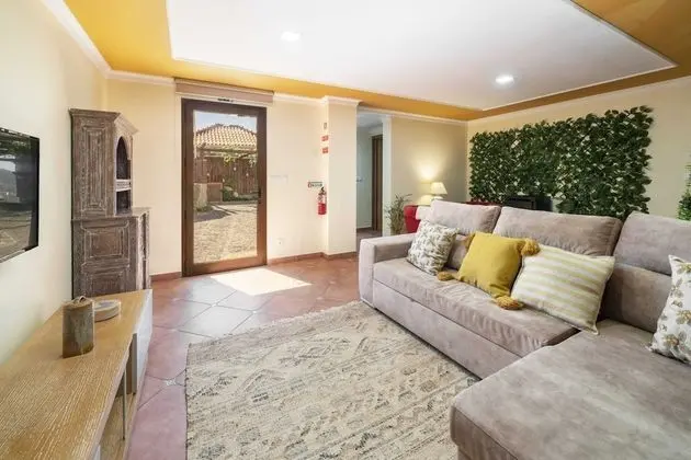Basic Kır Evi, Birden Çok Yatak, Deniz Manzaralı
