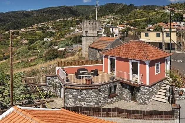 Basic Kır Evi, Birden Çok Yatak, Deniz Manzaralı
