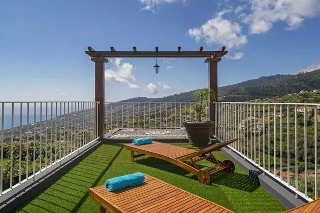 Basic Kır Evi, Birden Çok Yatak, Deniz Manzaralı