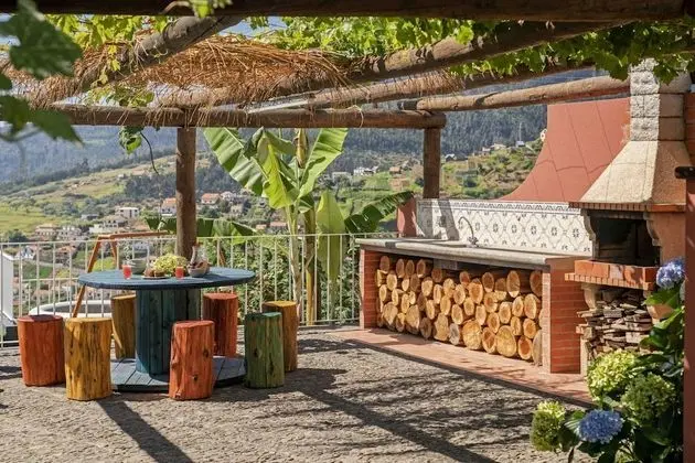 Basic Kır Evi, Birden Çok Yatak, Deniz Manzaralı