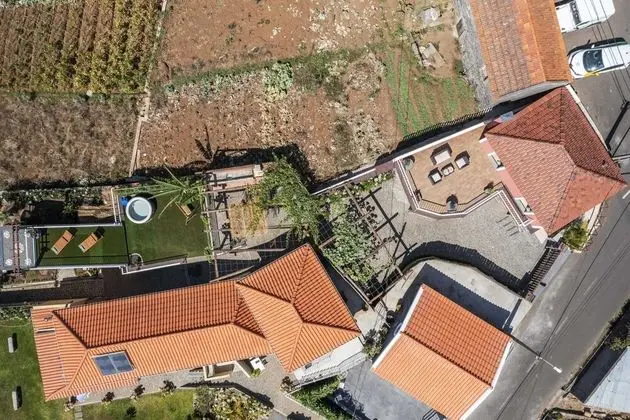 Basic Kır Evi, Birden Çok Yatak, Deniz Manzaralı