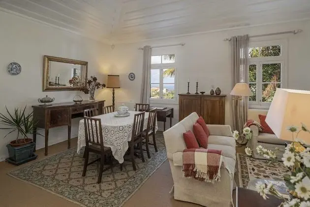 Basic Kır Evi, Birden Çok Yatak, Deniz Manzaralı