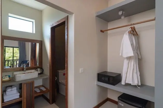 Deluxe Tek Büyük Yataklı Oda, Balkon