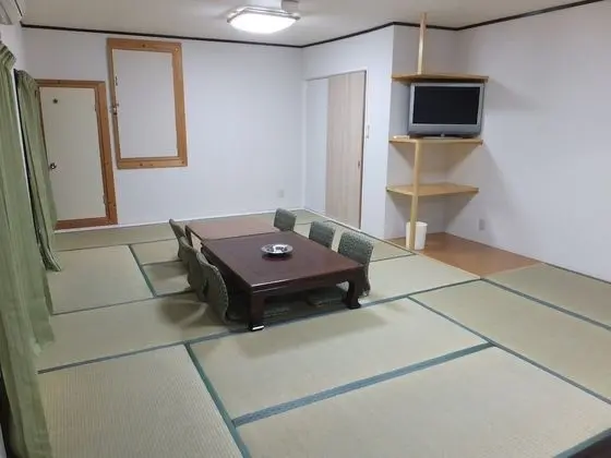 Traditional Oda, Sigara İçilebilir, Ortak Banyo (Japanese Style, K)