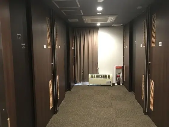Ortak Ranzalı Oda, Karma Ranzalı Oda (Mix Capsule Room Lower Row)
