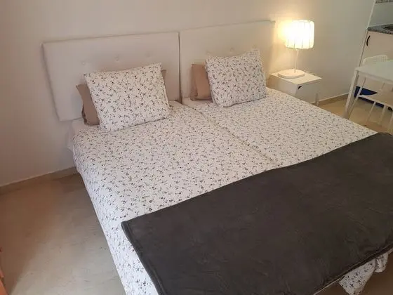 Standard Stüdyo (Number 1)