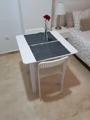 Standard Stüdyo (Number 1)