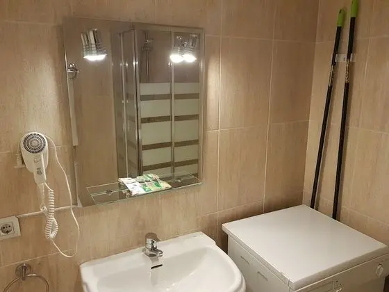 Standard Stüdyo (Number 1)