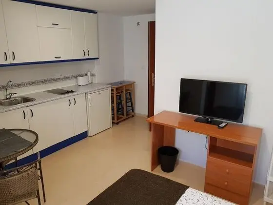 Basic Stüdyo, 1 Çift Kişilik Yatak