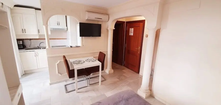 Standard Stüdyo, Balkon