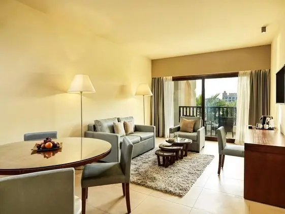 Marina Suite