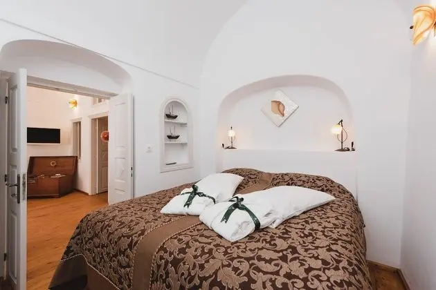 Kyklos Villa *100 meters outside the complex
