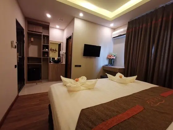 Deluxe Tek Büyük Yataklı Oda
