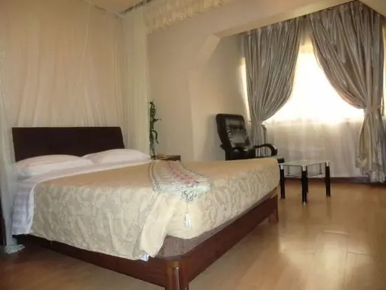 Tek Büyük Yataklı Oda, Şehir Manzaralı
