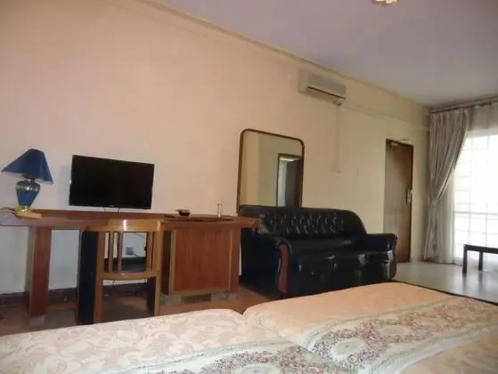 Tek Büyük Yataklı Oda, Şehir Manzaralı
