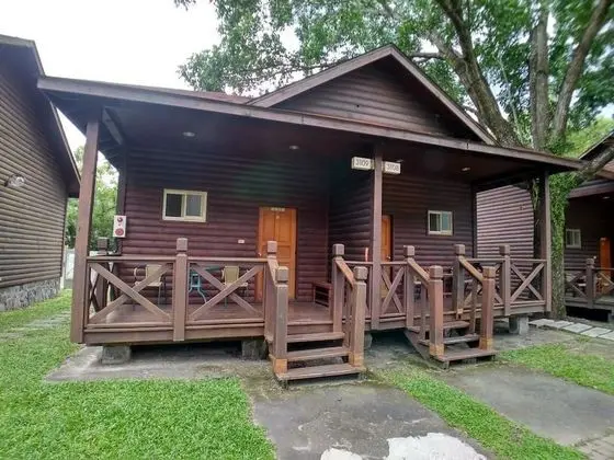 Standard Dağ Evi, 1 Büyük (Queen) Boy Yatak, Sigara İçilmez