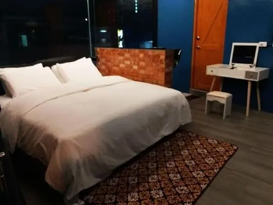 Comfort Tek Büyük Yataklı Oda