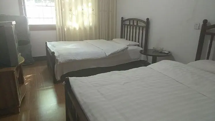 İki Ayrı Yataklı Oda, Sigara İçilmez