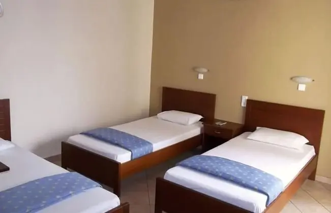 Standard Üç Kişilik Oda
