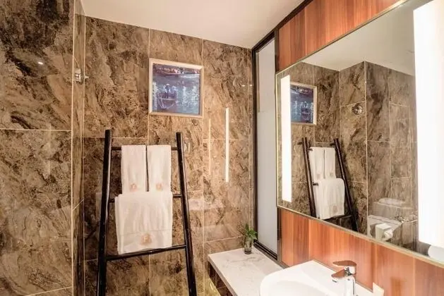 Design Tek Büyük Yataklı Oda