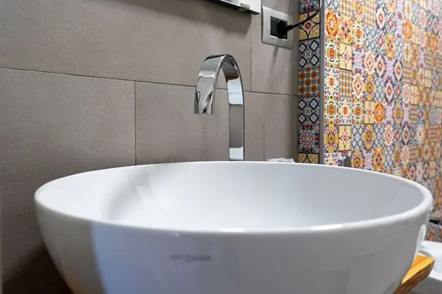 Economy Tek Büyük Yataklı Oda