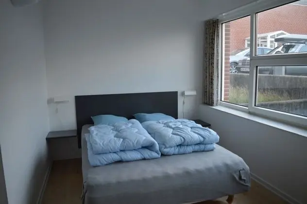 Basic Tek Büyük Yataklı Oda