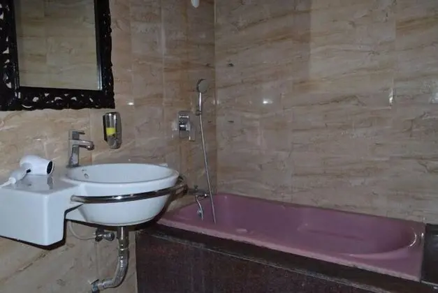 Superior Tek Büyük Yataklı Oda