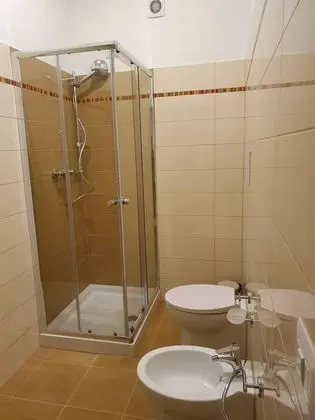 Deluxe Oda, 1 Büyük (Queen) Boy Yatak