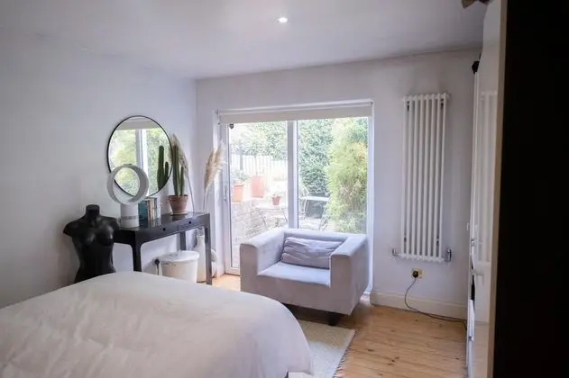 Ev (2 Bedrooms)