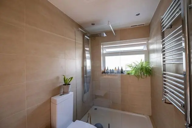 Ev (2 Bedrooms)