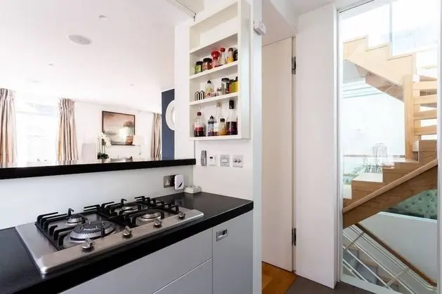 Villa (5 Bedrooms)