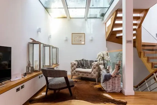Villa (5 Bedrooms)