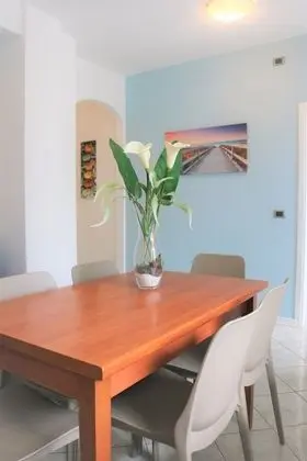 Apart Daire, 2 Yatak Odası, Balkon
