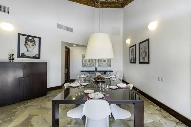 Deluxe Villa