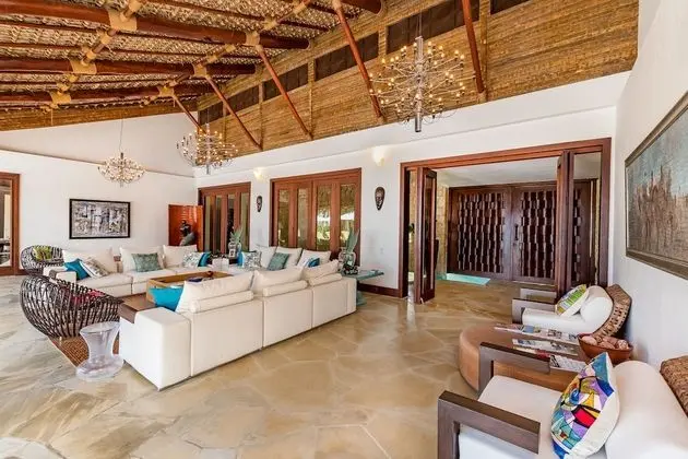 Deluxe Villa