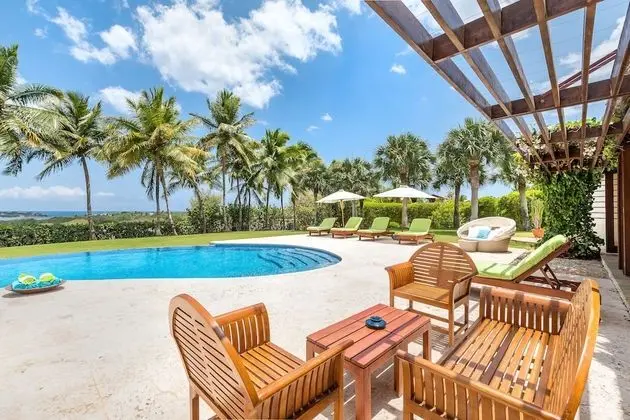 Deluxe Villa