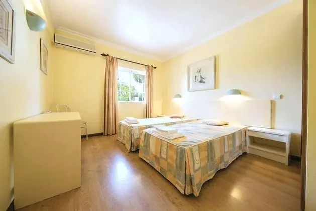 Villa, 4 Yatak Odası, Balkon