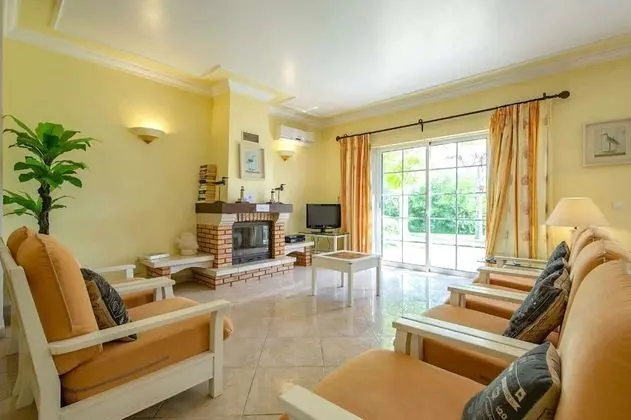 Villa, 4 Yatak Odası, Balkon