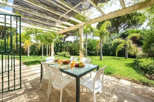 Villa, 4 Yatak Odası, Balkon