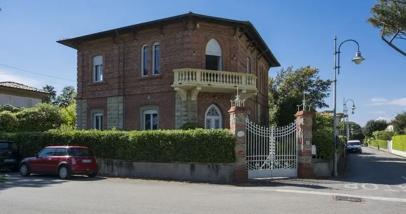 Villa, 5 Yatak Odası, Balkon