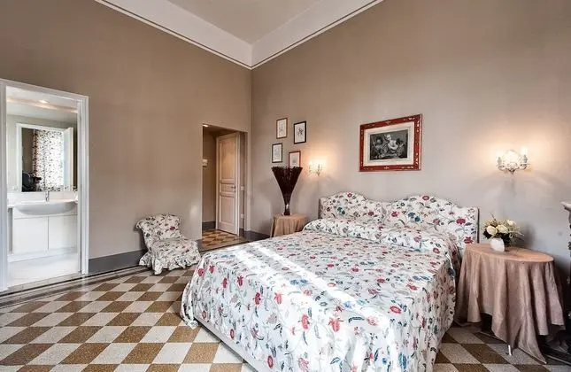 Villa, 5 Yatak Odası, Balkon