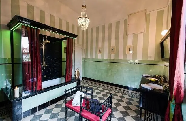 Villa, 5 Yatak Odası, Balkon