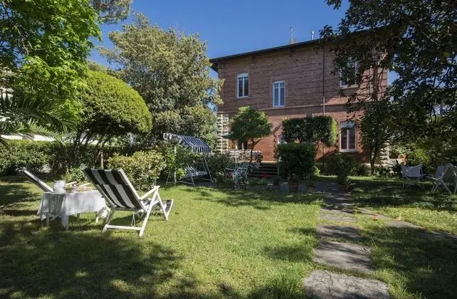 Villa, 5 Yatak Odası, Balkon